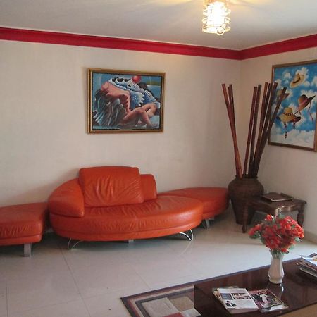 Seven Stars Hotel Musseau Екстер'єр фото