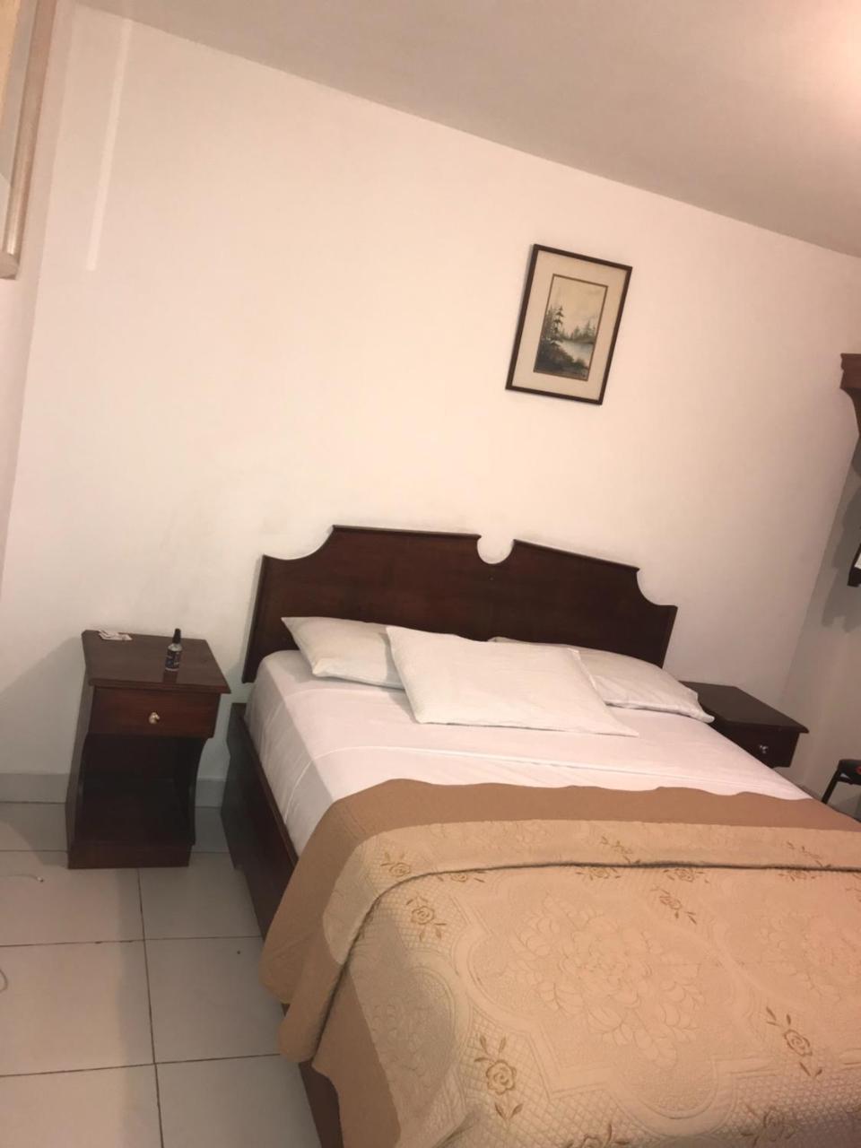 Seven Stars Hotel Musseau Екстер'єр фото