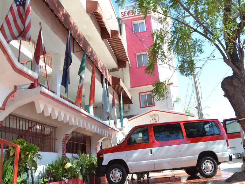 Seven Stars Hotel Musseau Екстер'єр фото